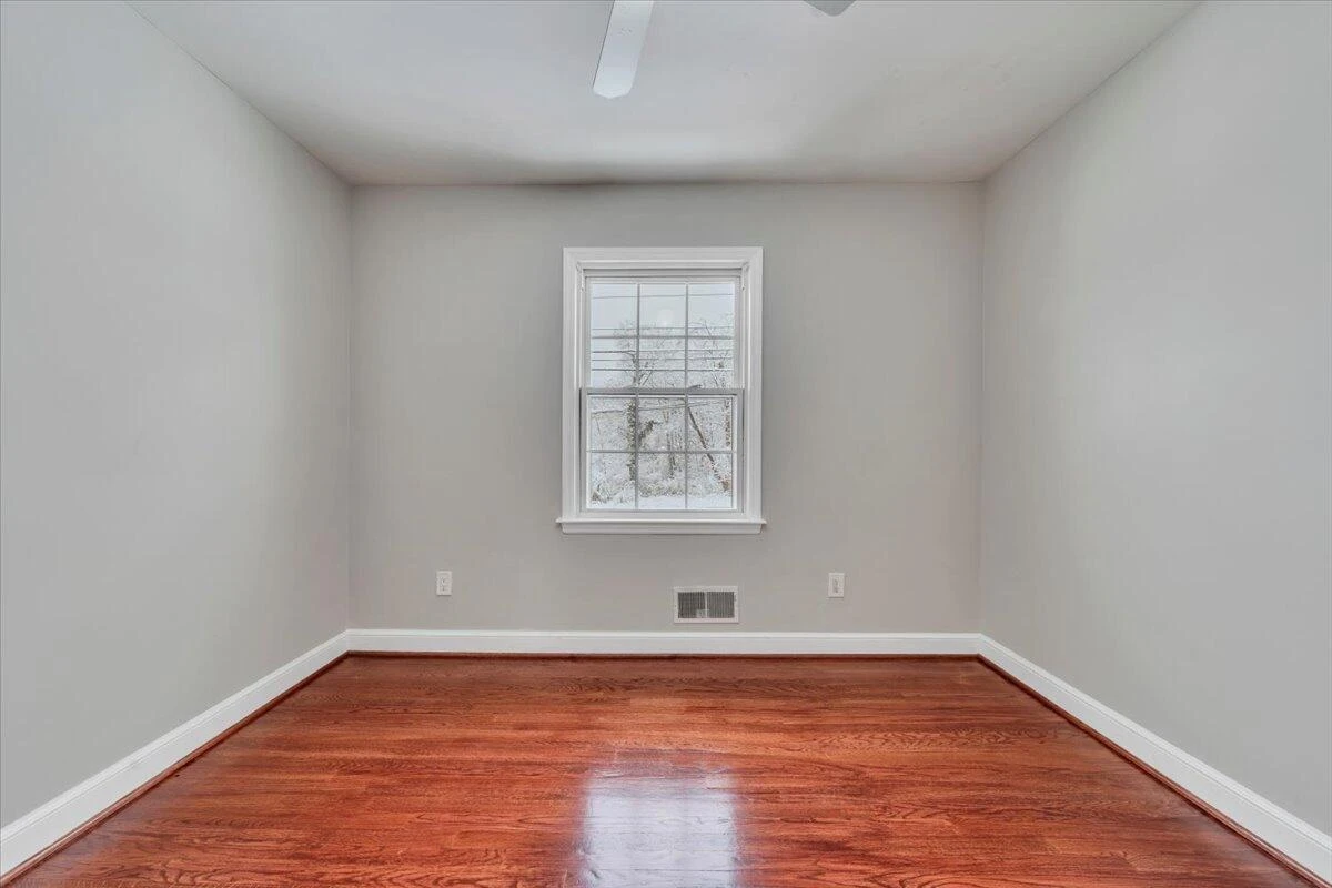 2540 Mcvitty RD - Photo 26