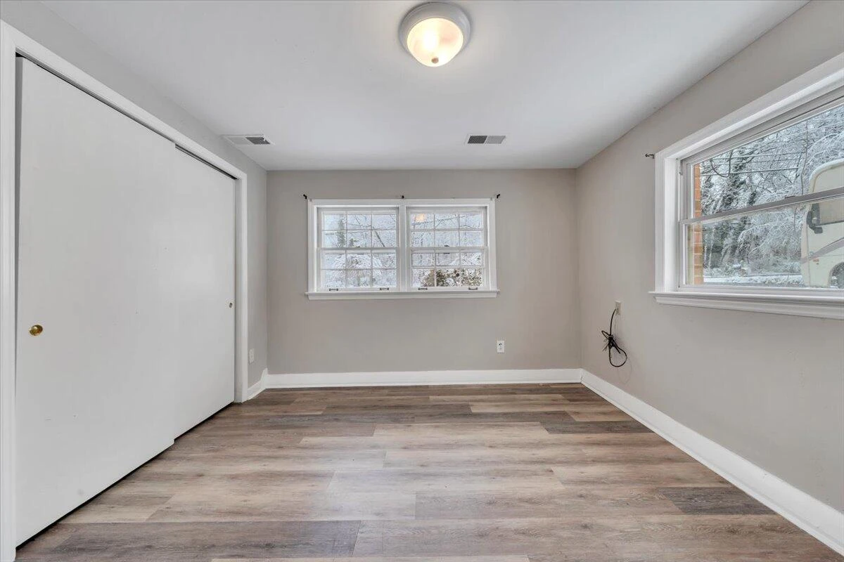2540 Mcvitty RD - Photo 31
