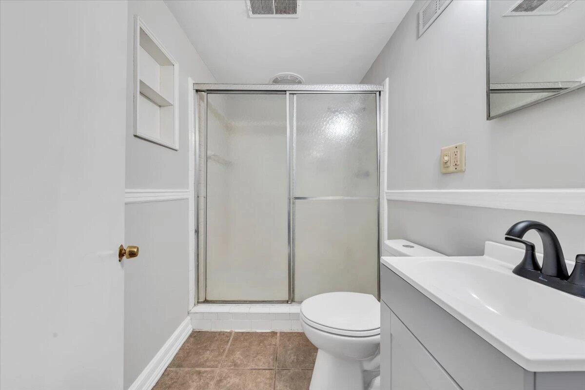 2540 Mcvitty RD - Photo 32