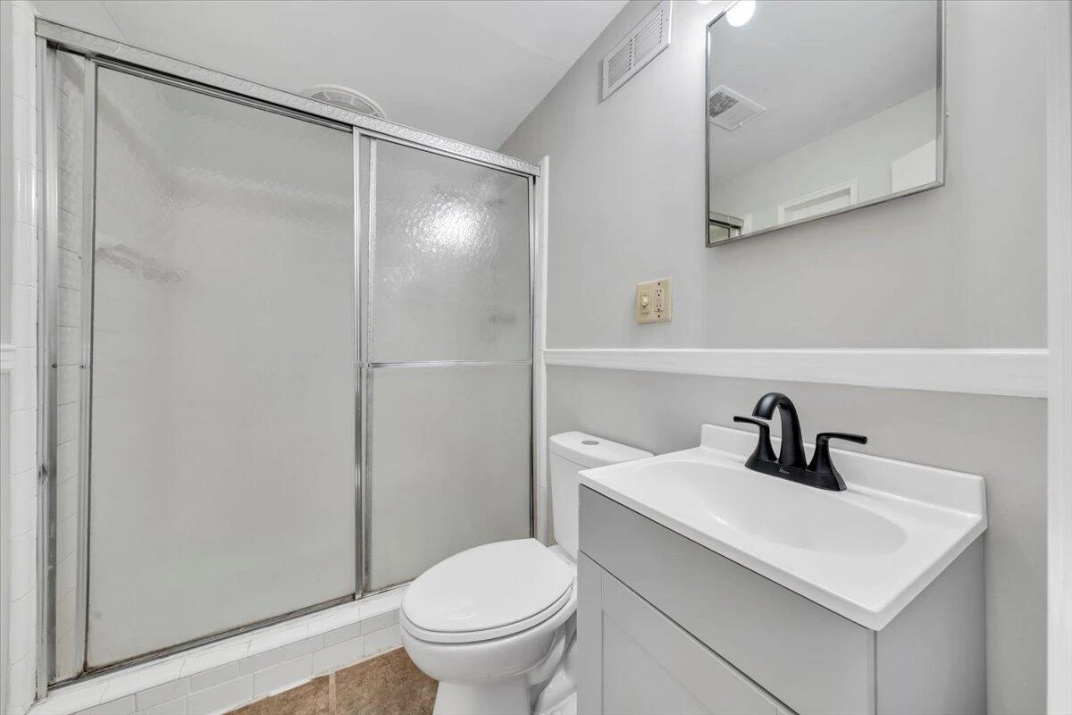 2540 Mcvitty RD - Photo 33