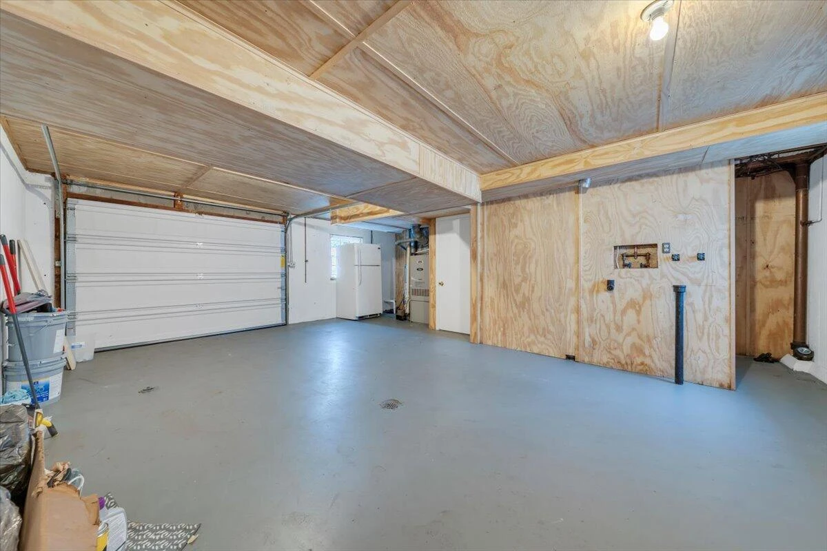 2540 Mcvitty RD - Photo 35