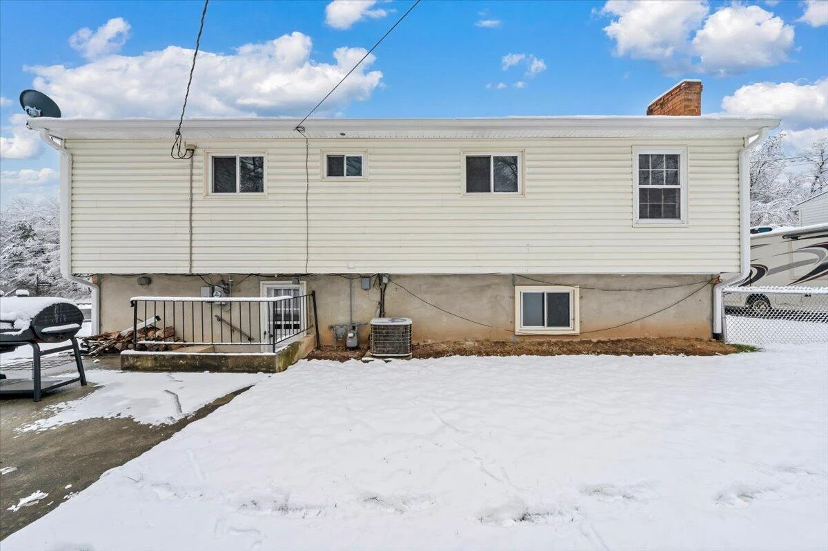 2540 Mcvitty RD - Photo 36