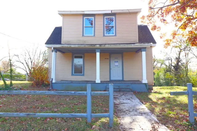 1936 Willis ST, Salem, VA, 24153