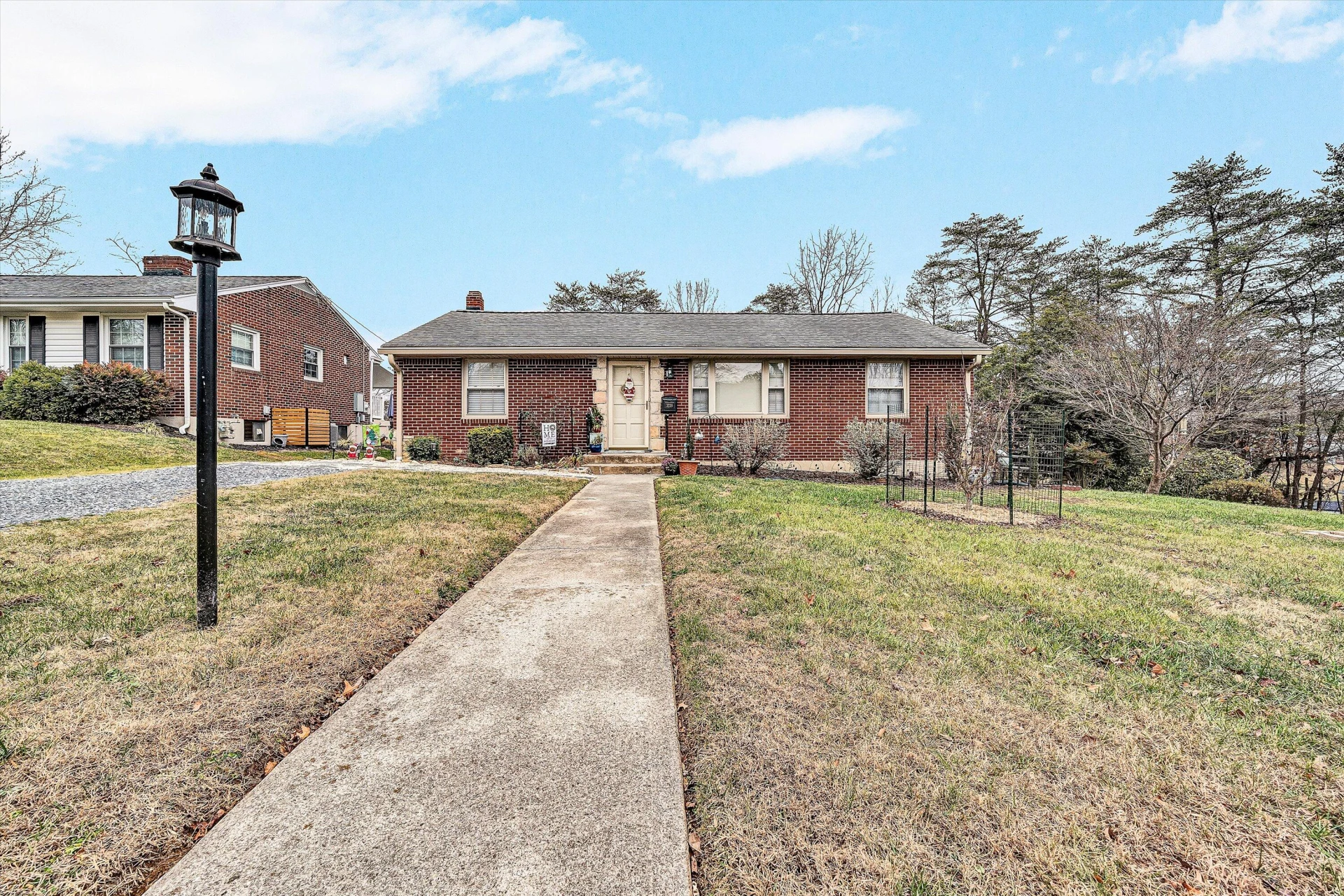 3238 Brandywine AVE