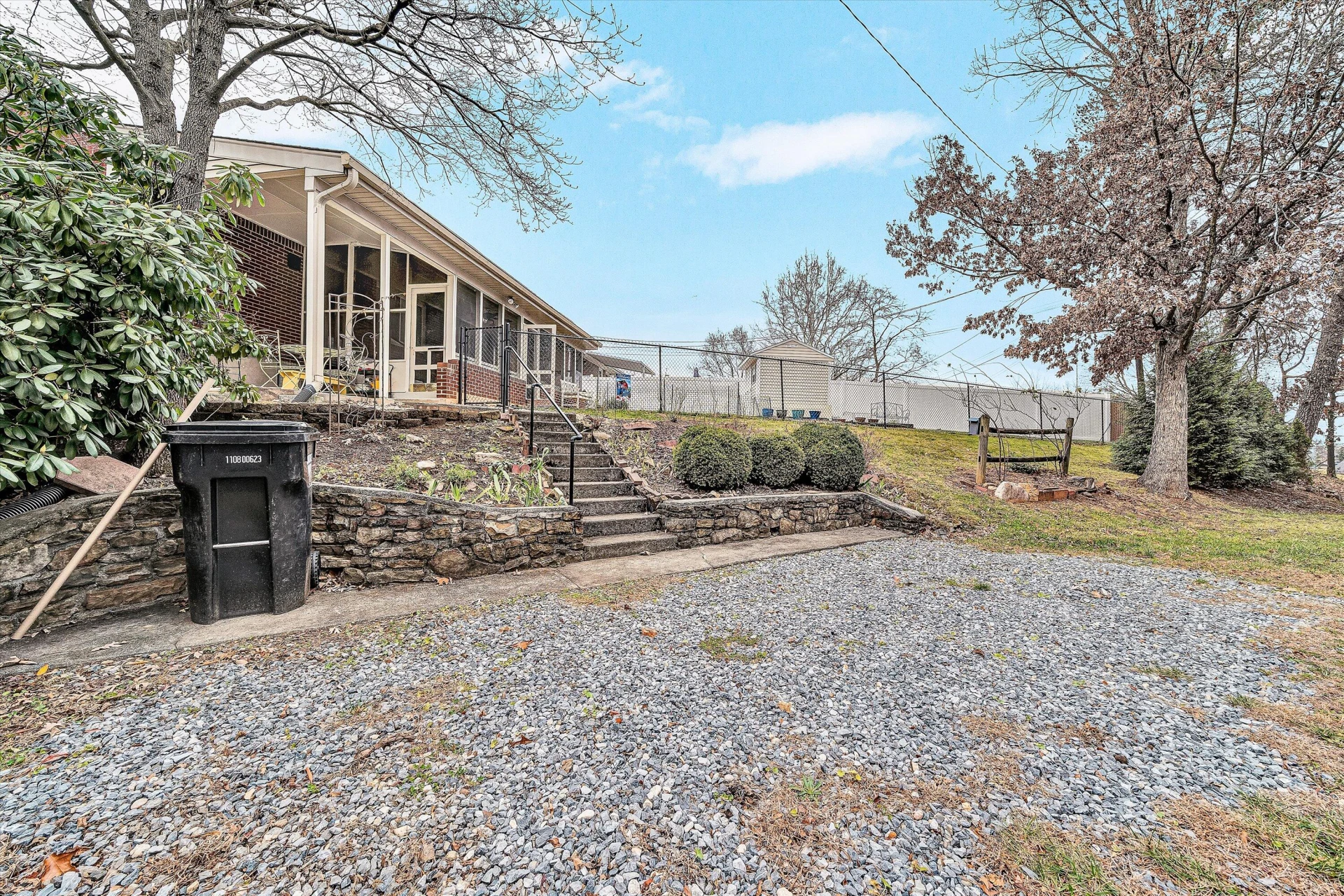 3238 Brandywine AVE - Photo 32
