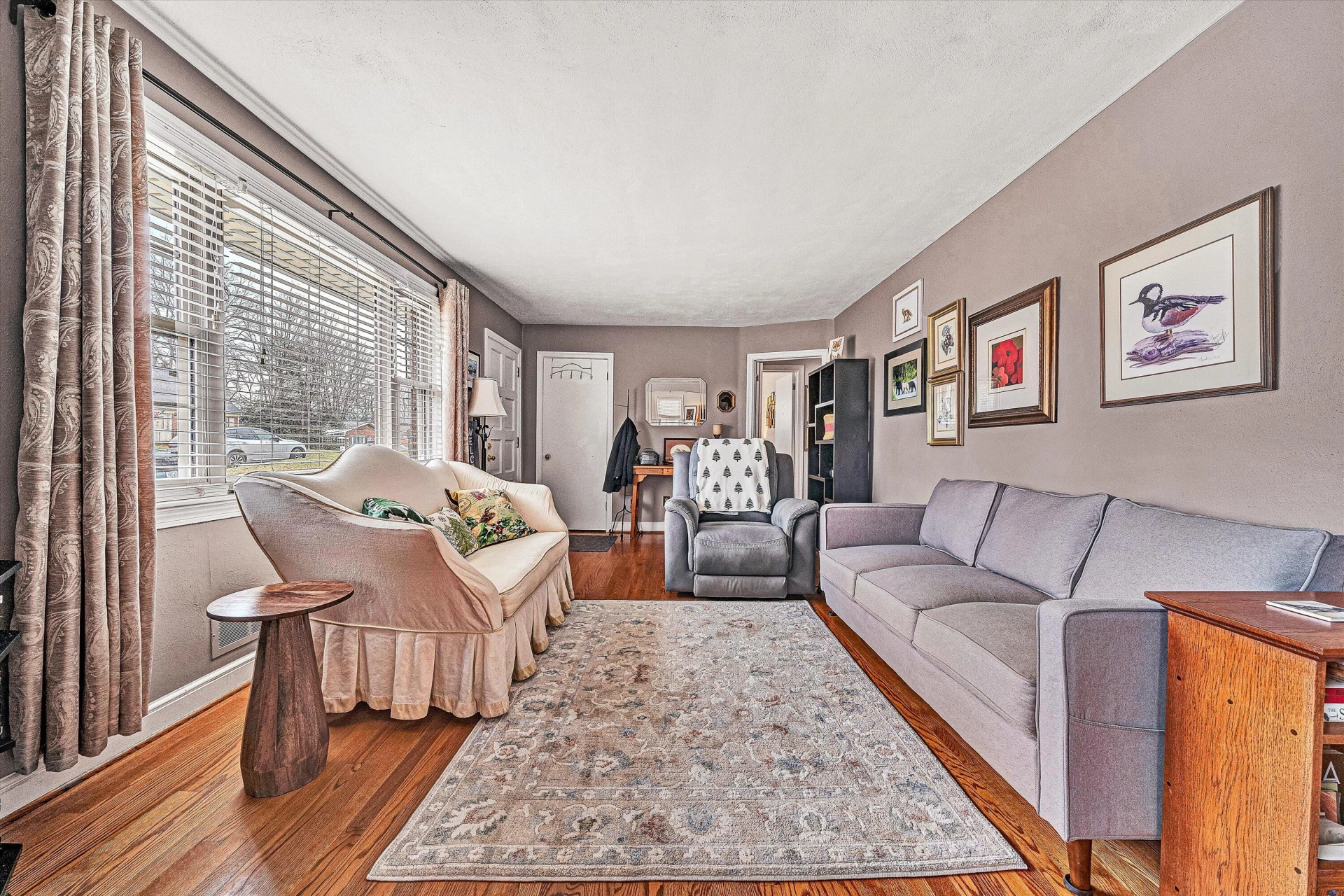 3238 Brandywine AVE - Photo 5