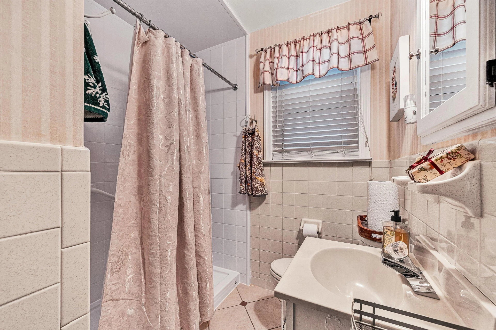 3238 Brandywine AVE - Photo 9