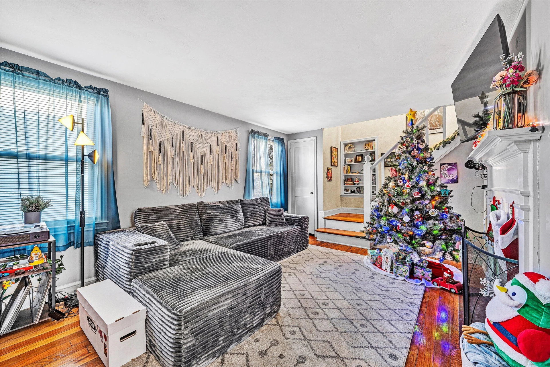 3015 KENNEDY ST - Photo 8