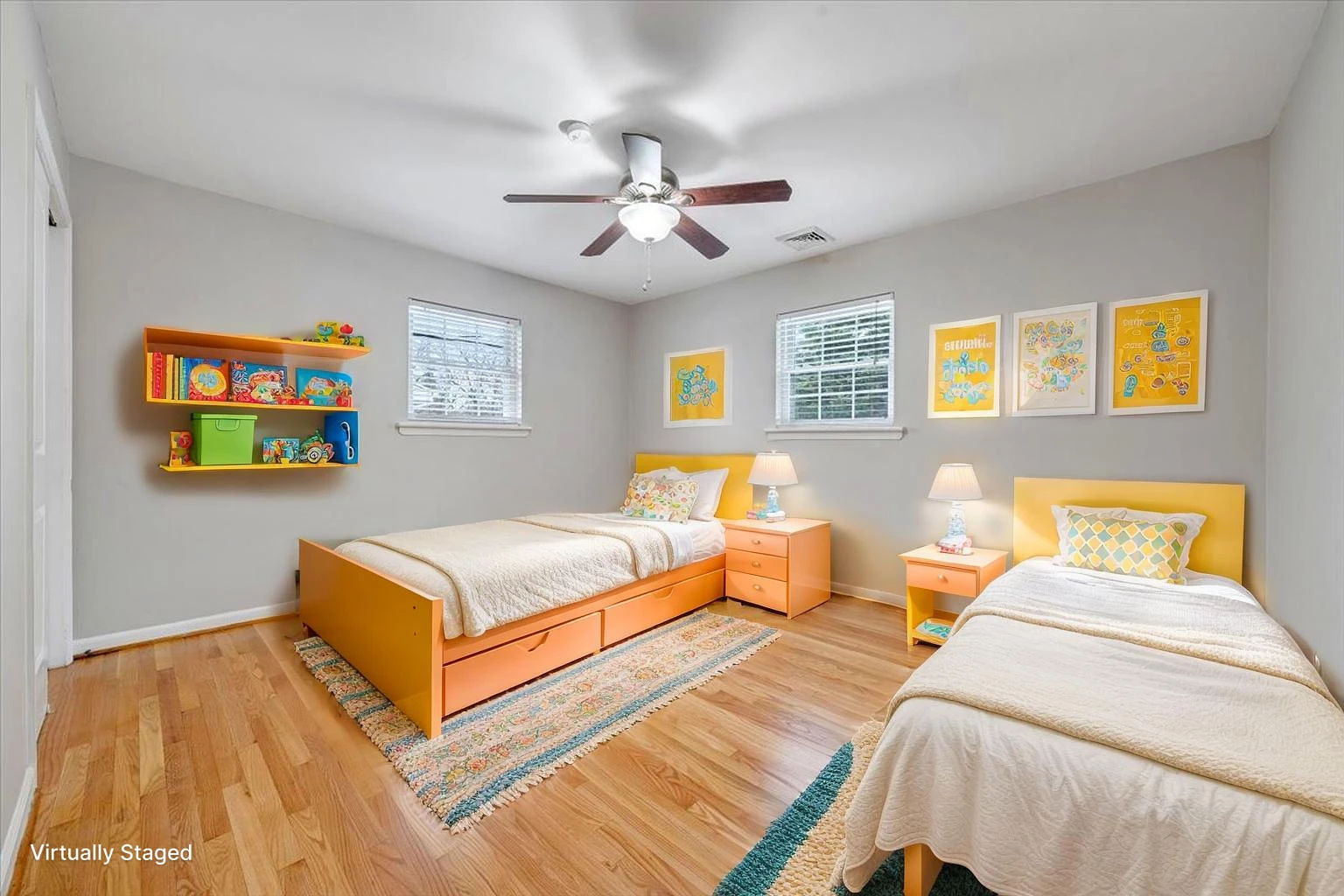 646 Augusta AVE - Photo 32