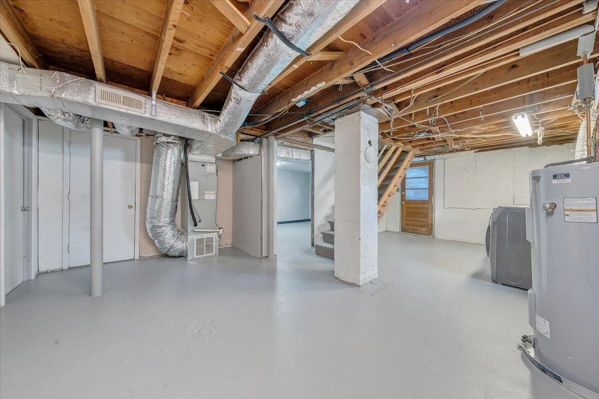 1234 Hamilton TER - Photo 19