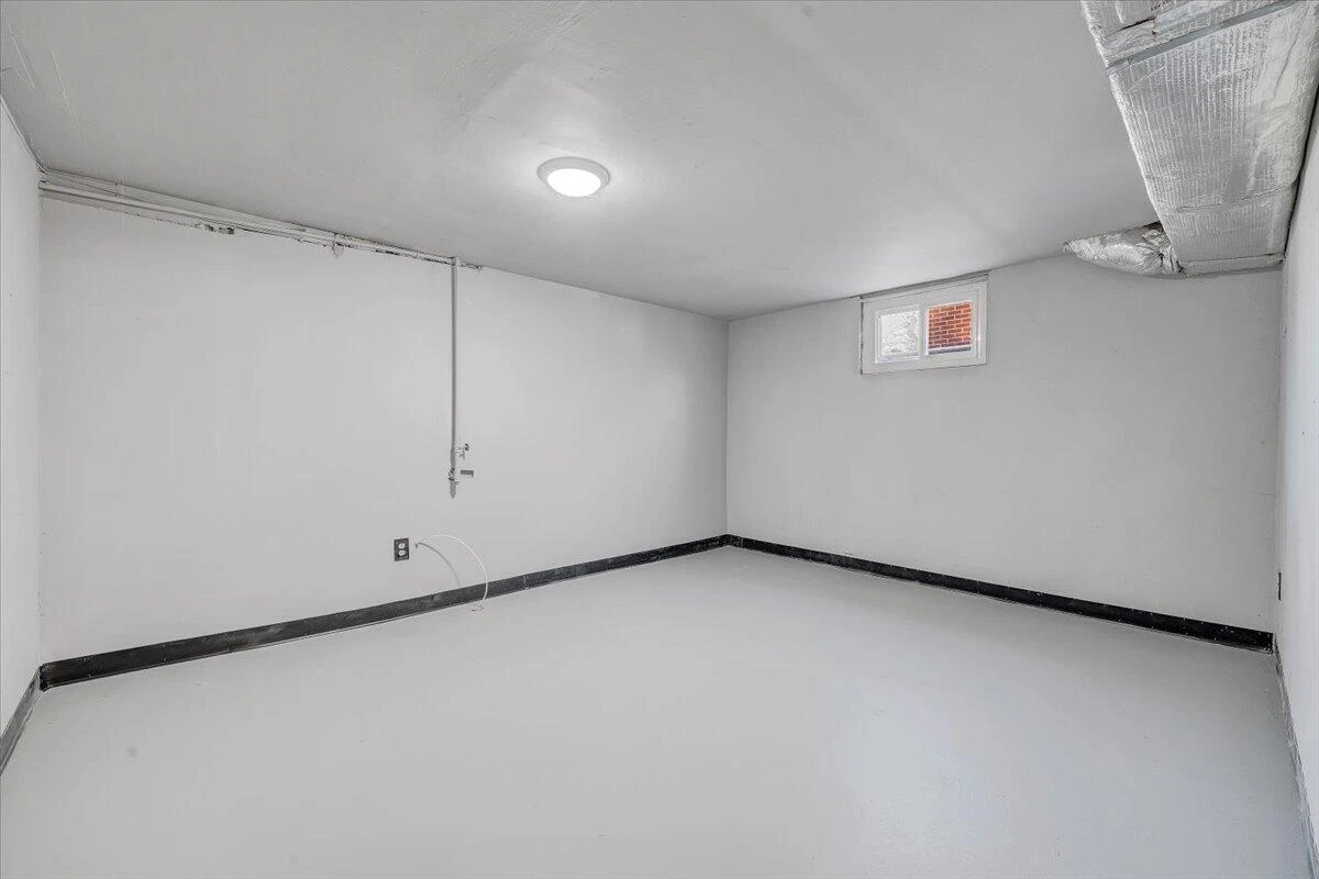1234 Hamilton TER - Photo 21