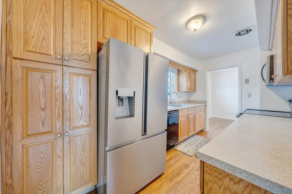 1234 Hamilton TER - Photo 8