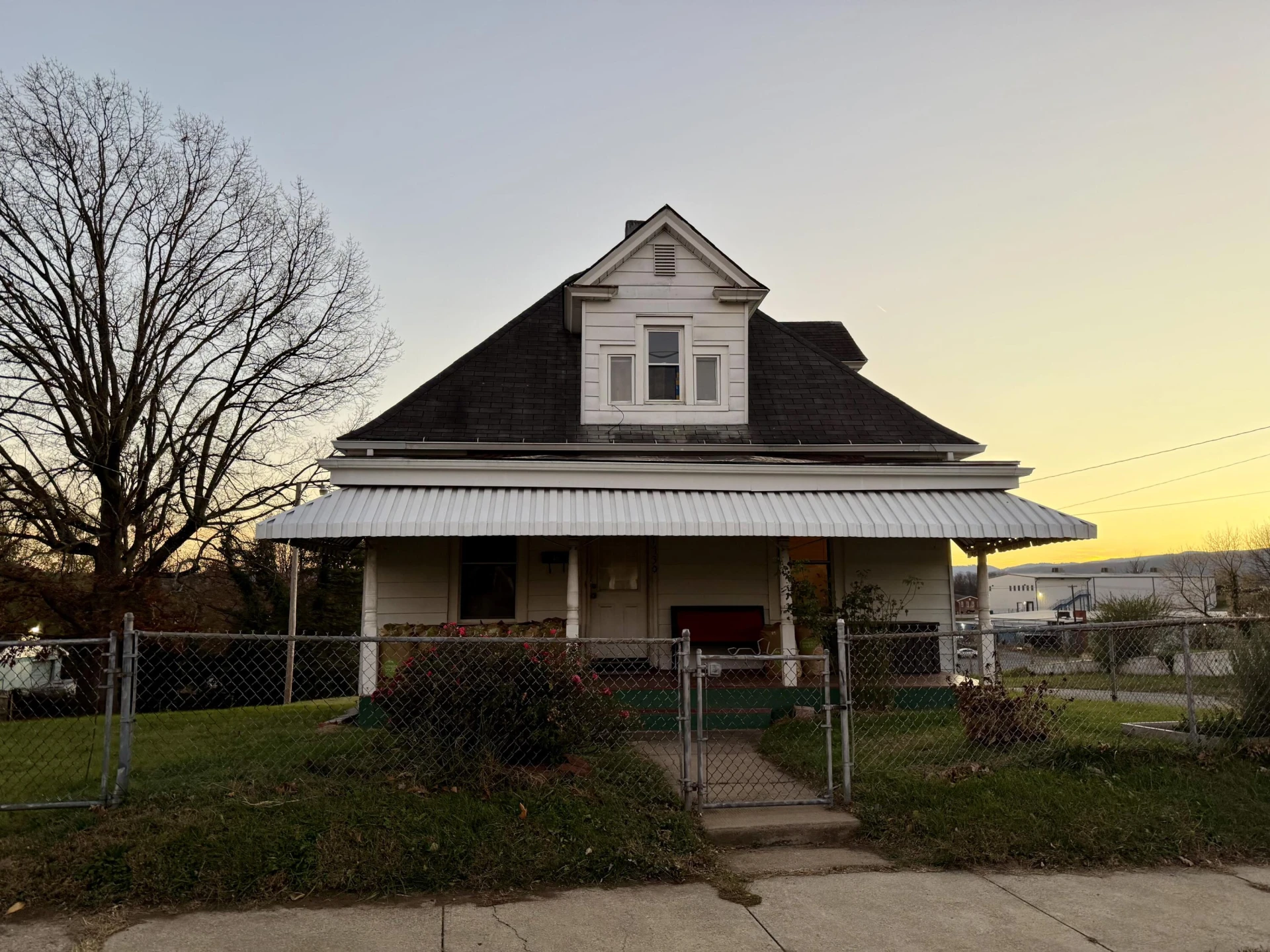 1730 MOORMAN AVE