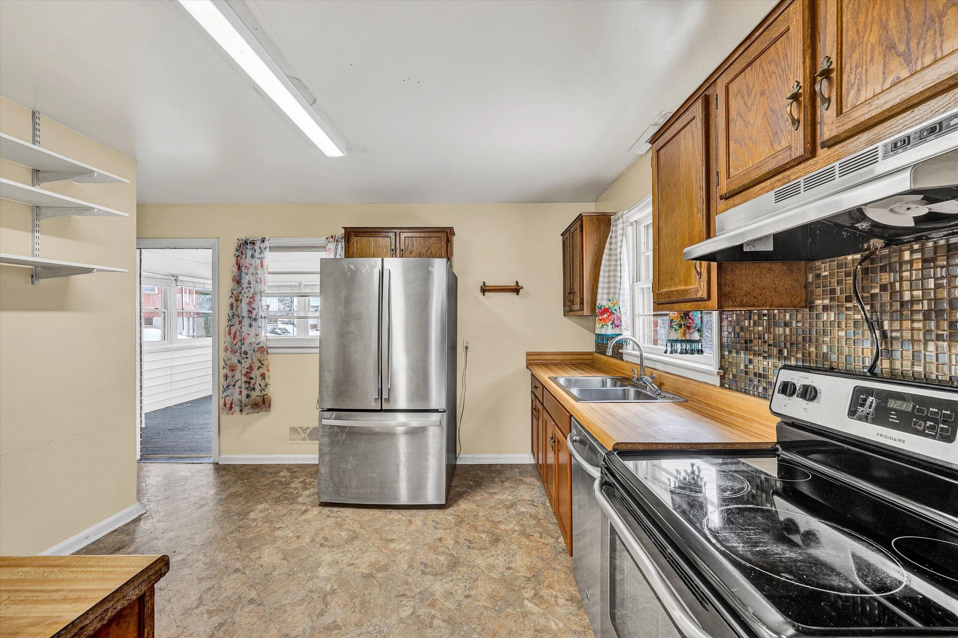 402 Cherryhill RD - Photo 11