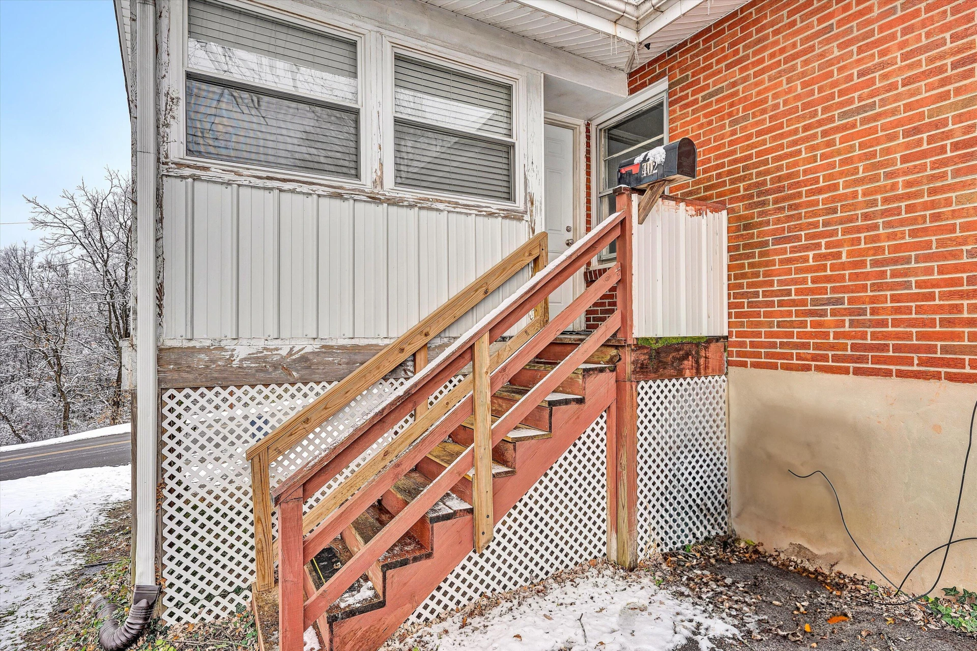 402 Cherryhill RD - Photo 36