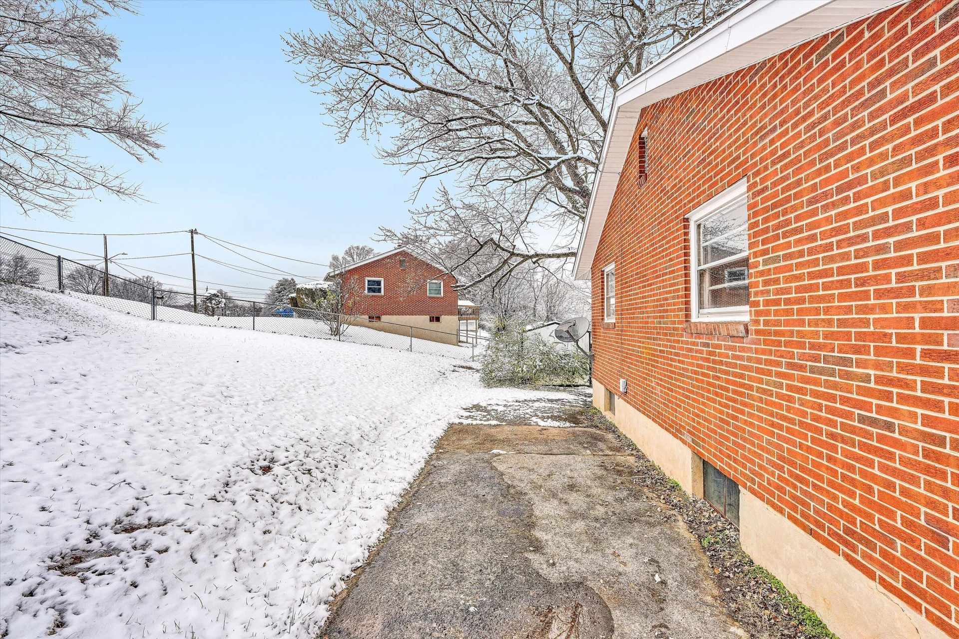 402 Cherryhill RD - Photo 38