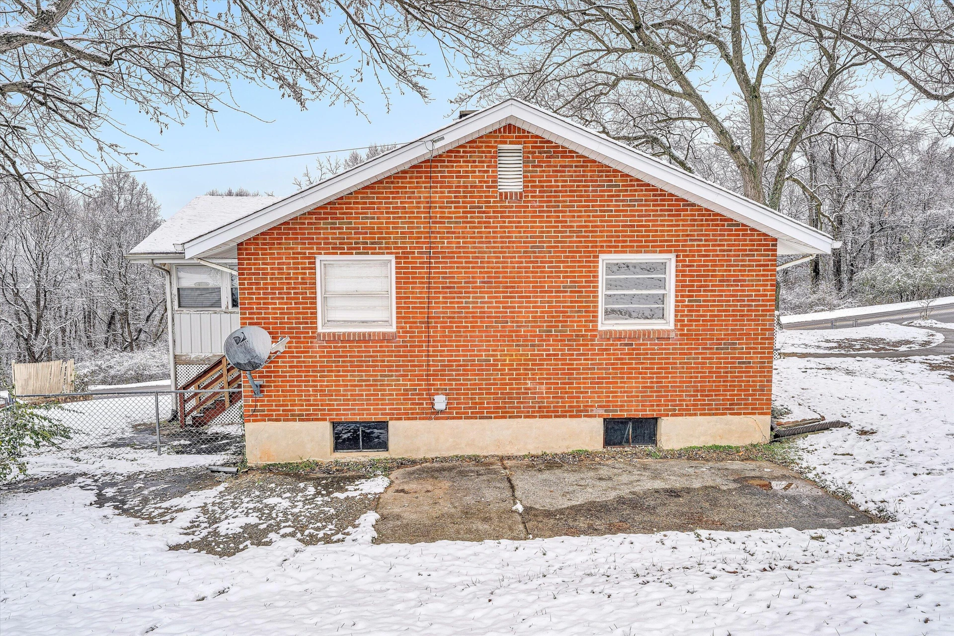 402 Cherryhill RD - Photo 39
