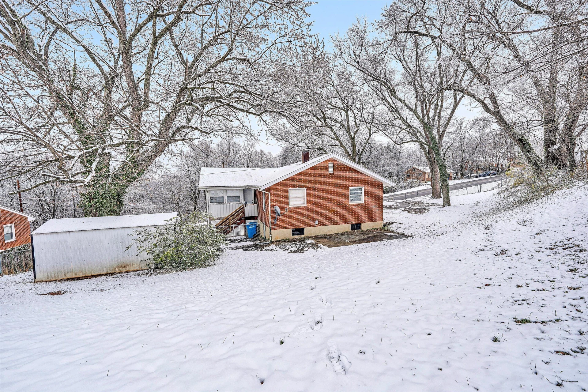 402 Cherryhill RD - Photo 41