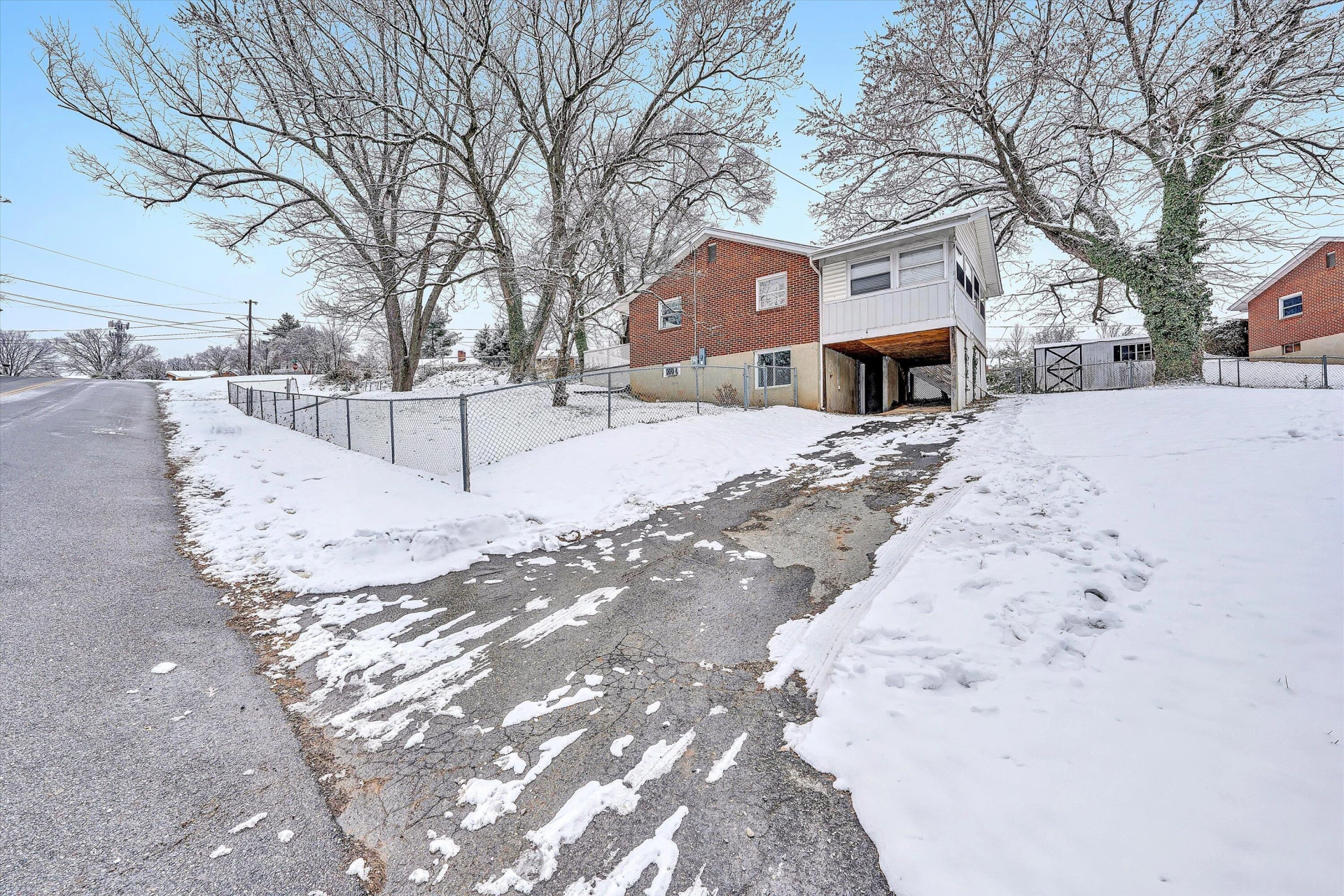 402 Cherryhill RD - Photo 42
