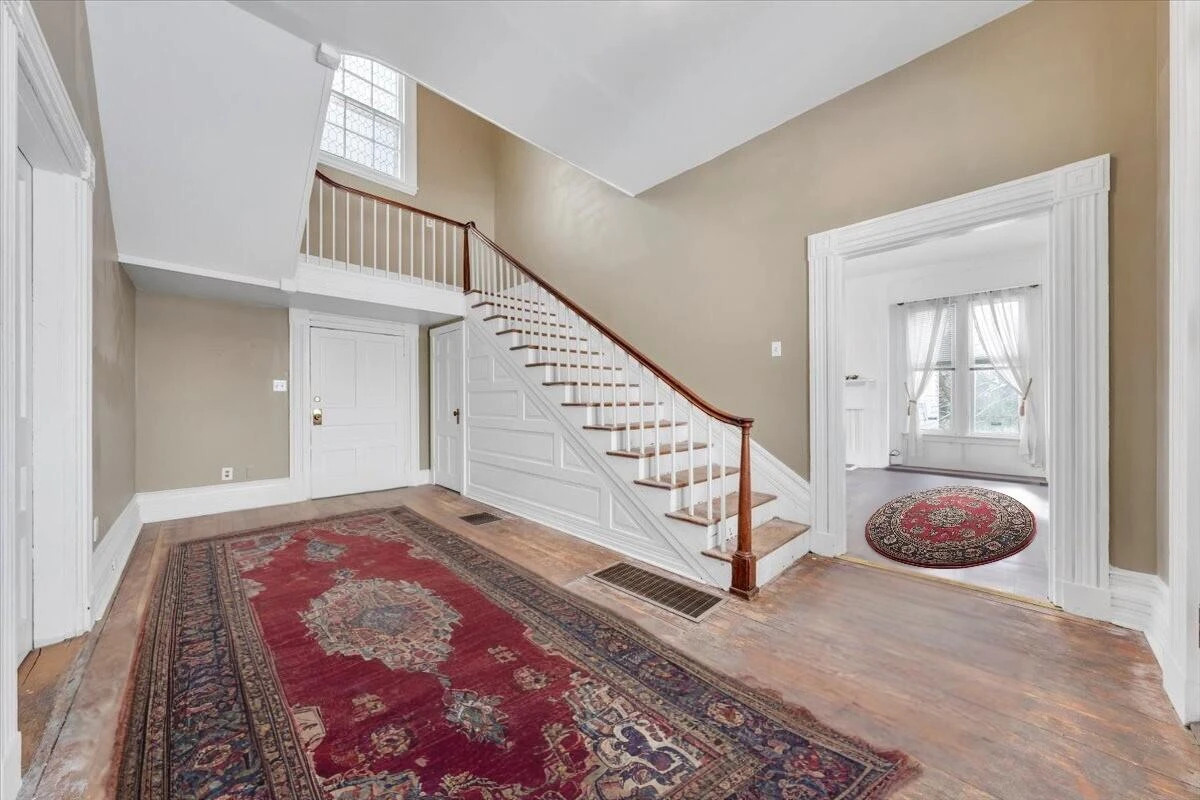 621 10th ST - Photo 19
