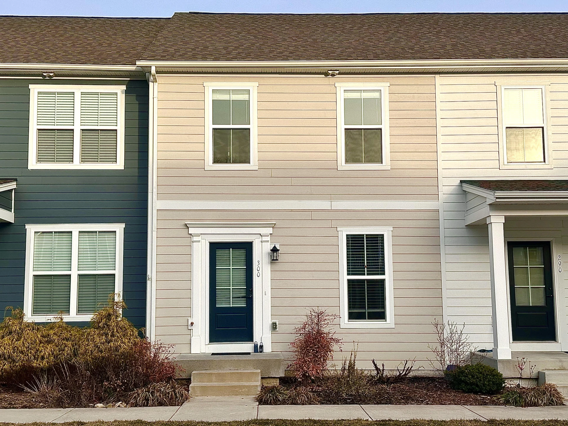 300 Hamilton AVE