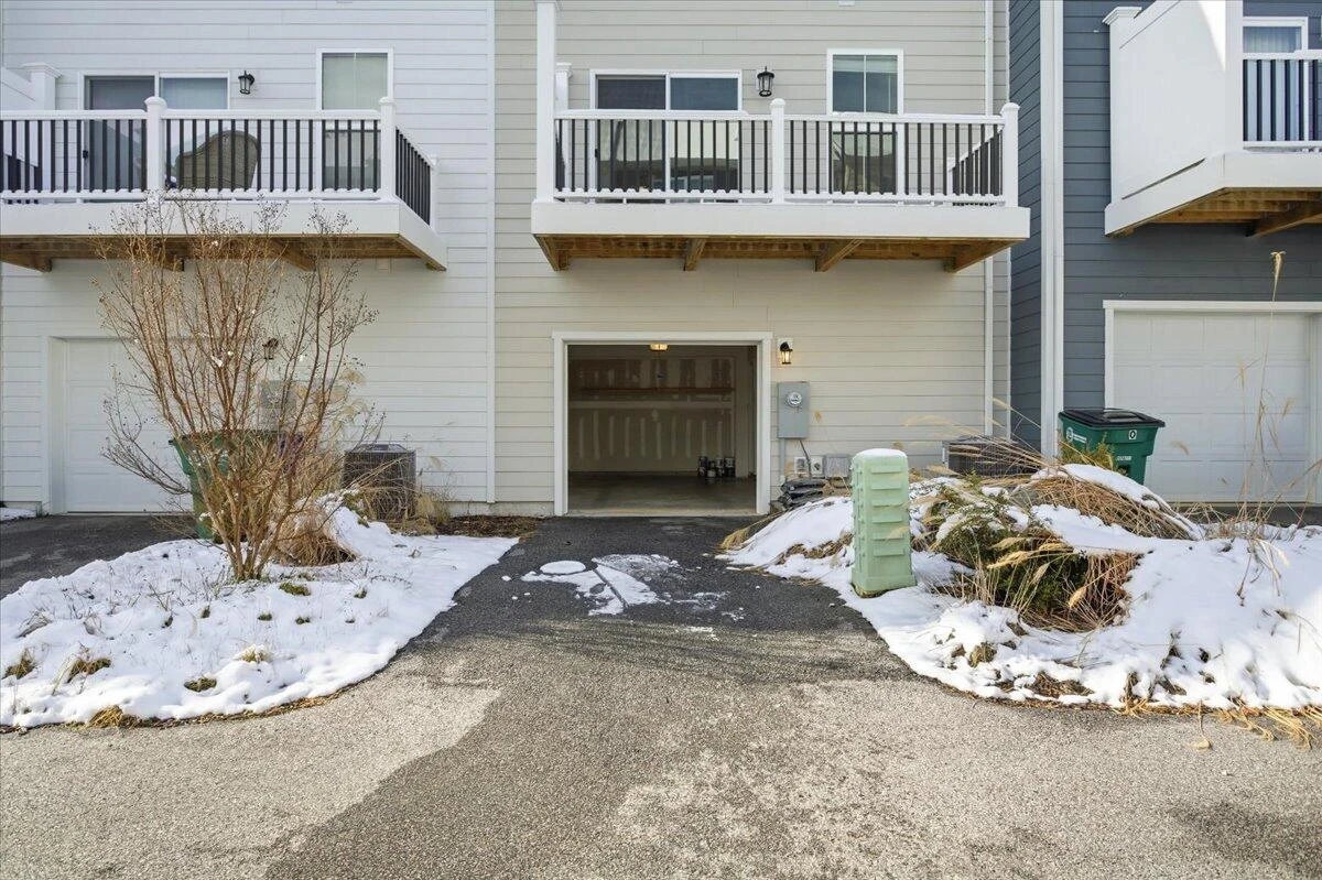 300 Hamilton AVE - Photo 30