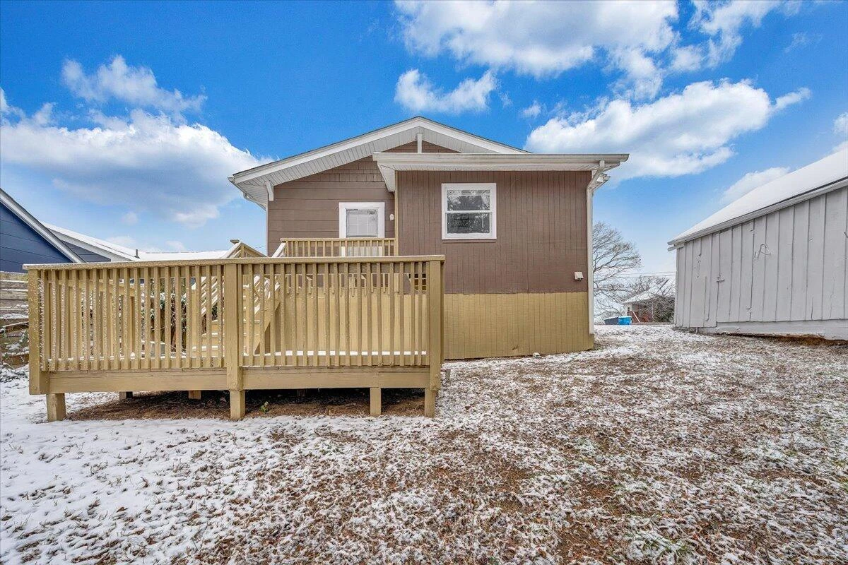 1507 Gladstone AVE - Photo 21