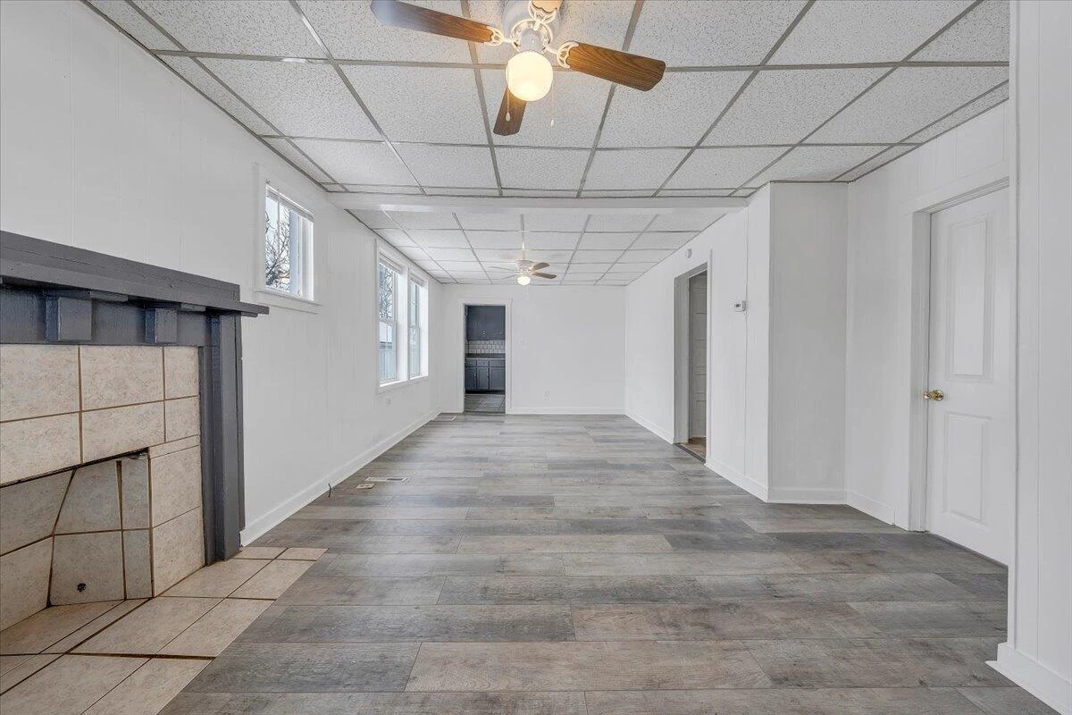 1507 Gladstone AVE - Photo 3