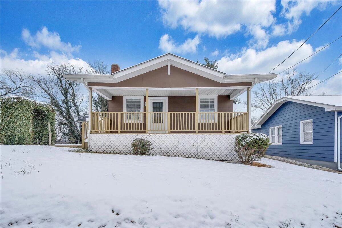 1507 Gladstone AVE - Photo 30