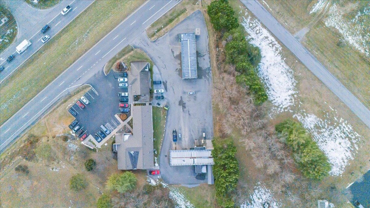 870 Roanoke RD - Photo 19