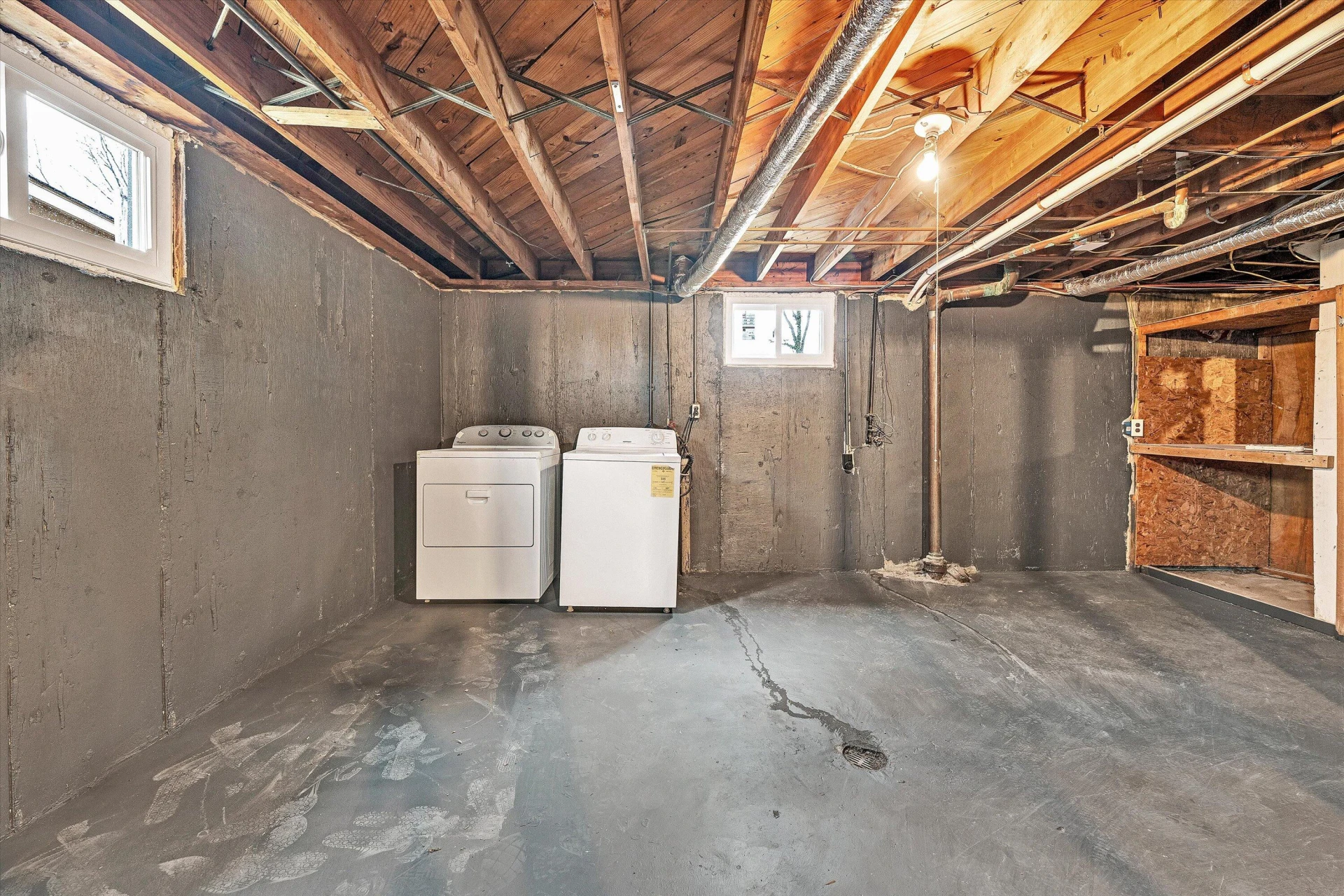 2233 Byrd AVE - Photo 27