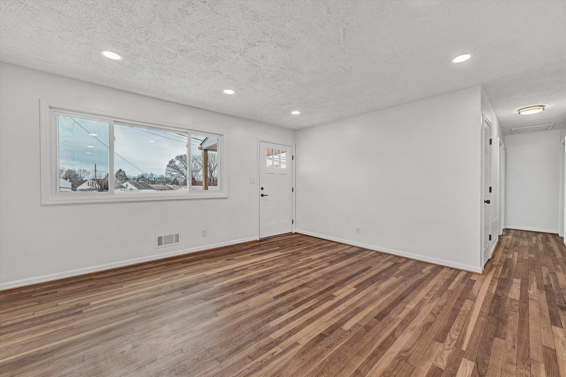 2233 Byrd AVE - Photo 4