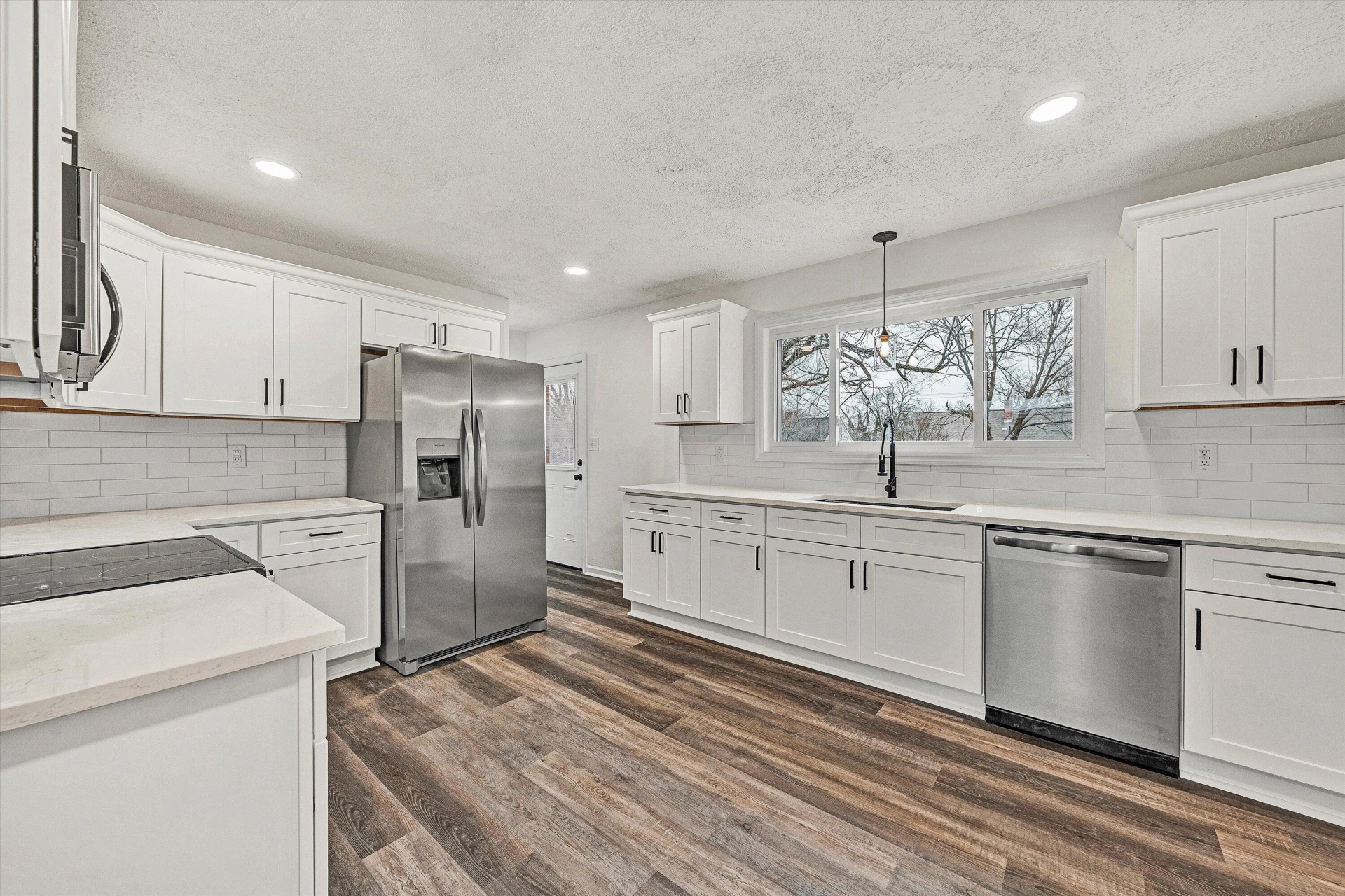 2233 Byrd AVE - Photo 8