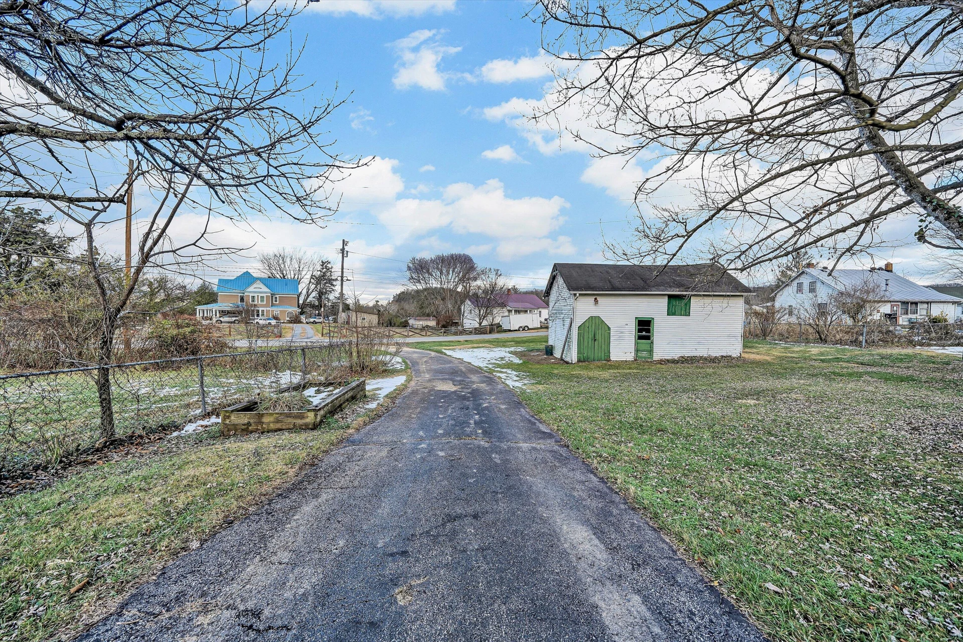 79 Holcombe AVE - Photo 29