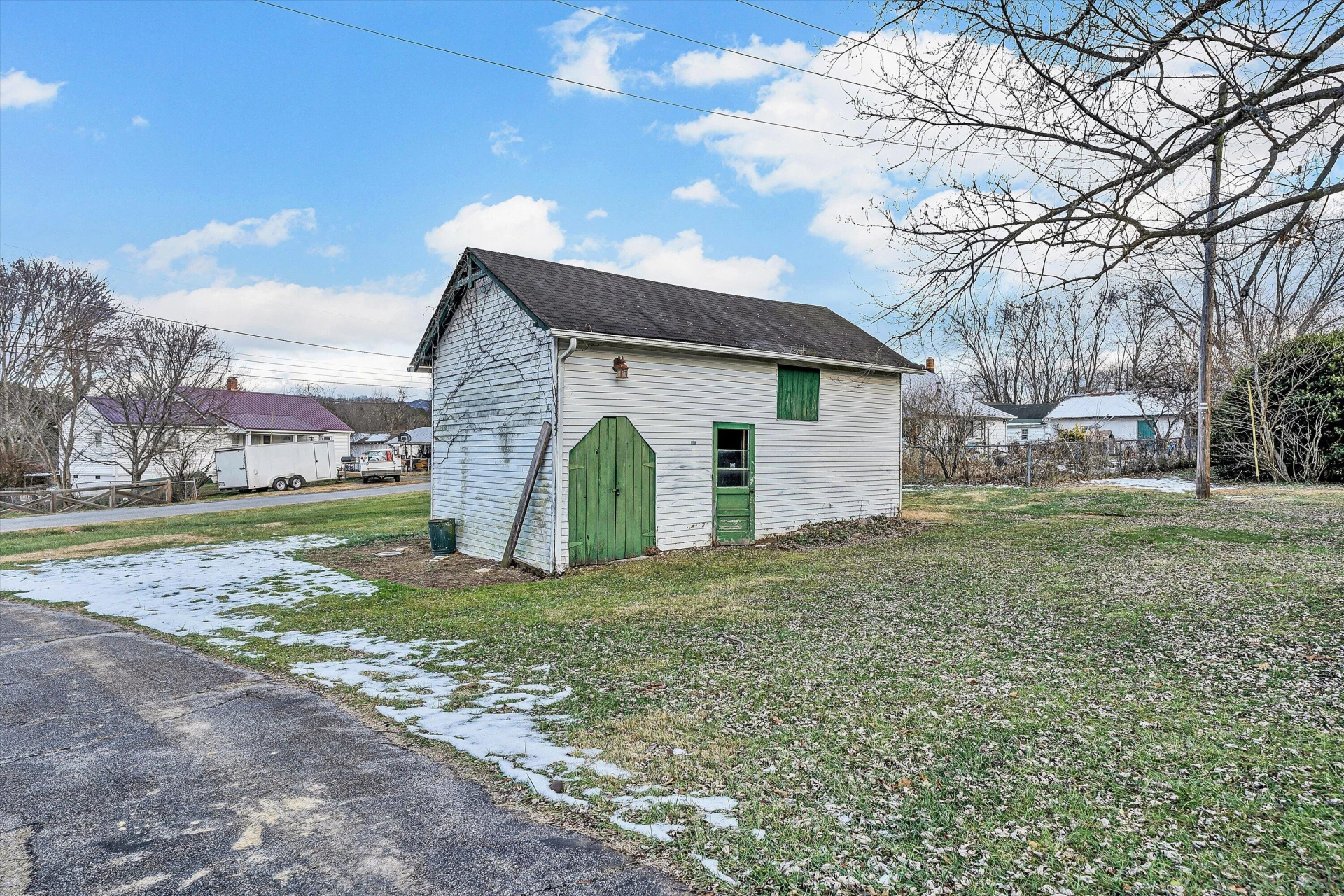 79 Holcombe AVE - Photo 30