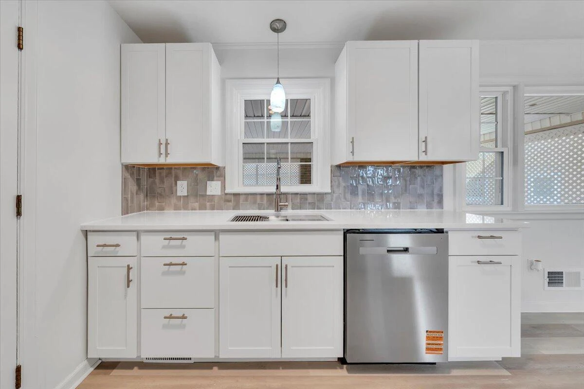 3302 Frontier RD - Photo 18