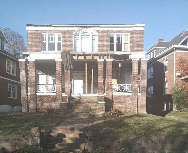845 Day AVE