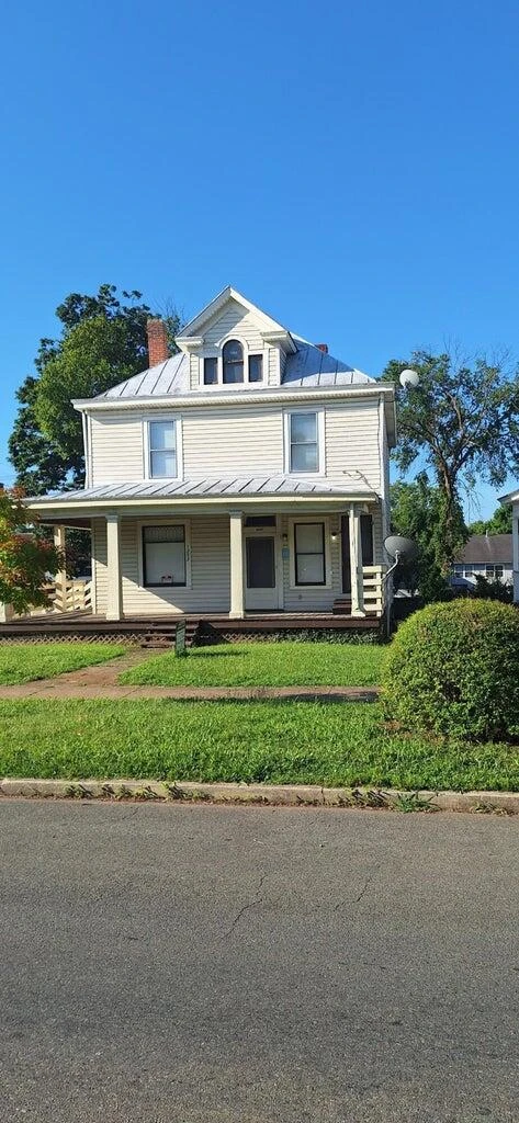 1202 MELROSE AVE - Photo 3