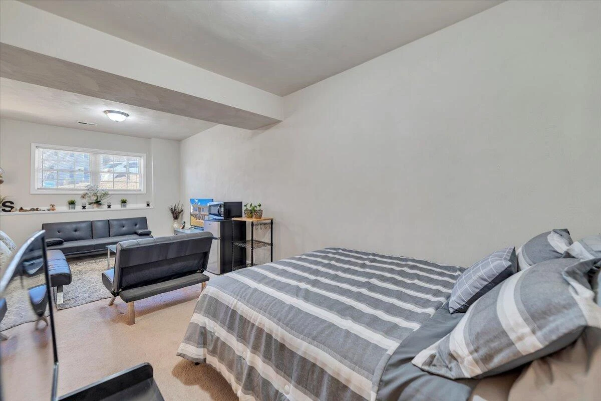 317 Timothy LN - Photo 37