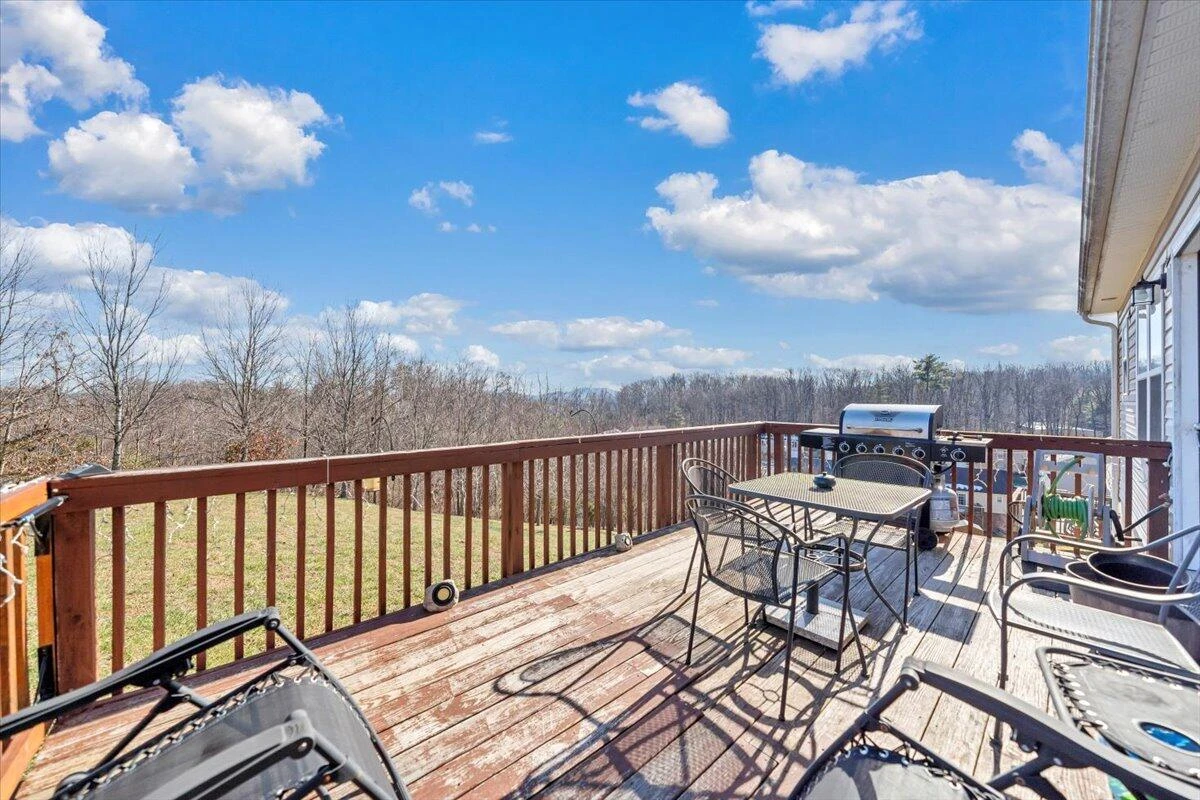 317 Timothy LN - Photo 45