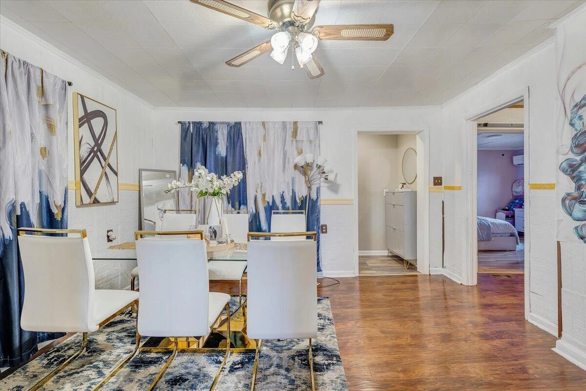 2412 Quarterwood RD - Photo 21