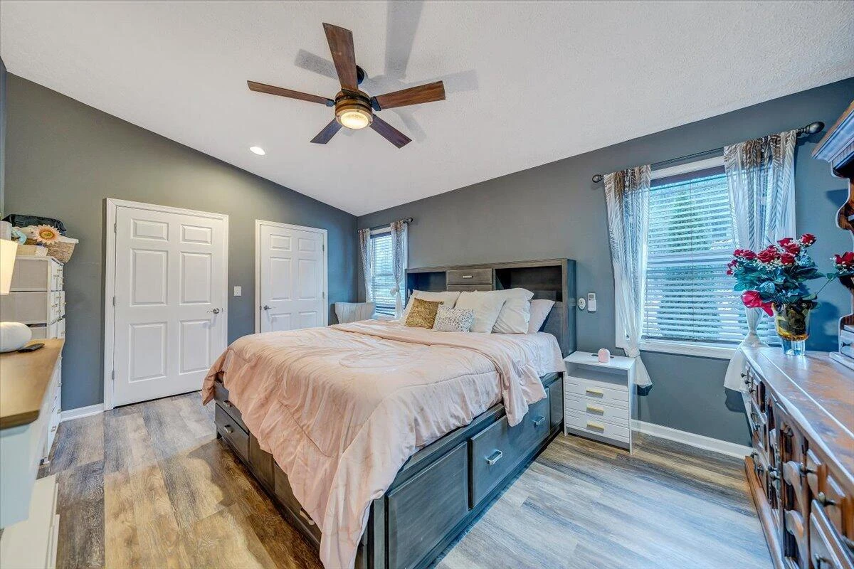2412 Quarterwood RD - Photo 23