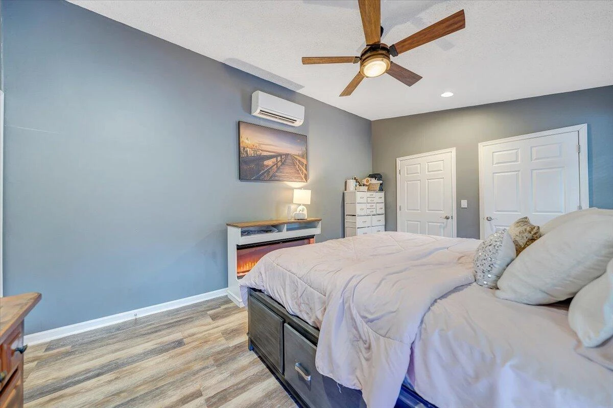 2412 Quarterwood RD - Photo 24