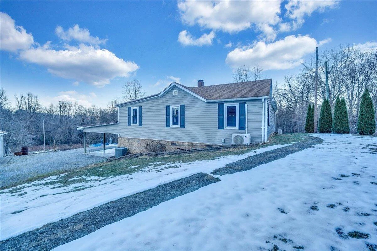2412 Quarterwood RD - Photo 43