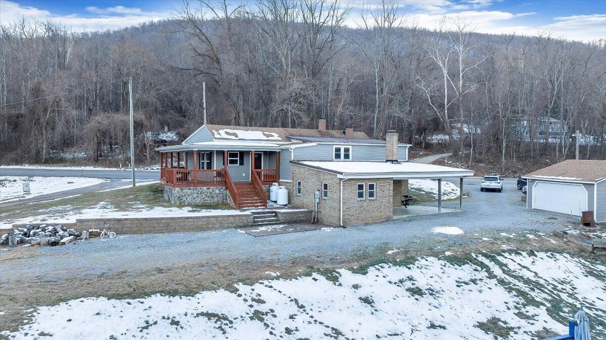 2412 Quarterwood RD - Photo 49
