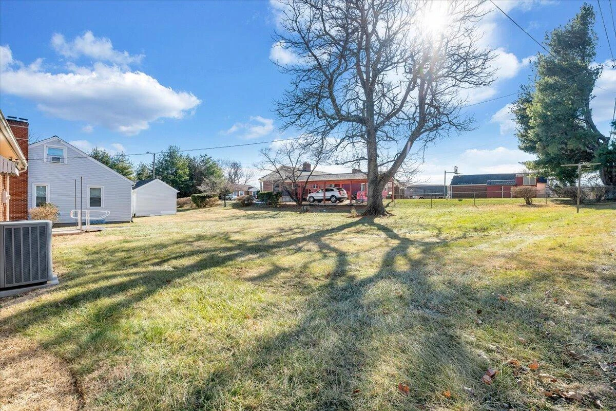 3808 Cove RD - Photo 34