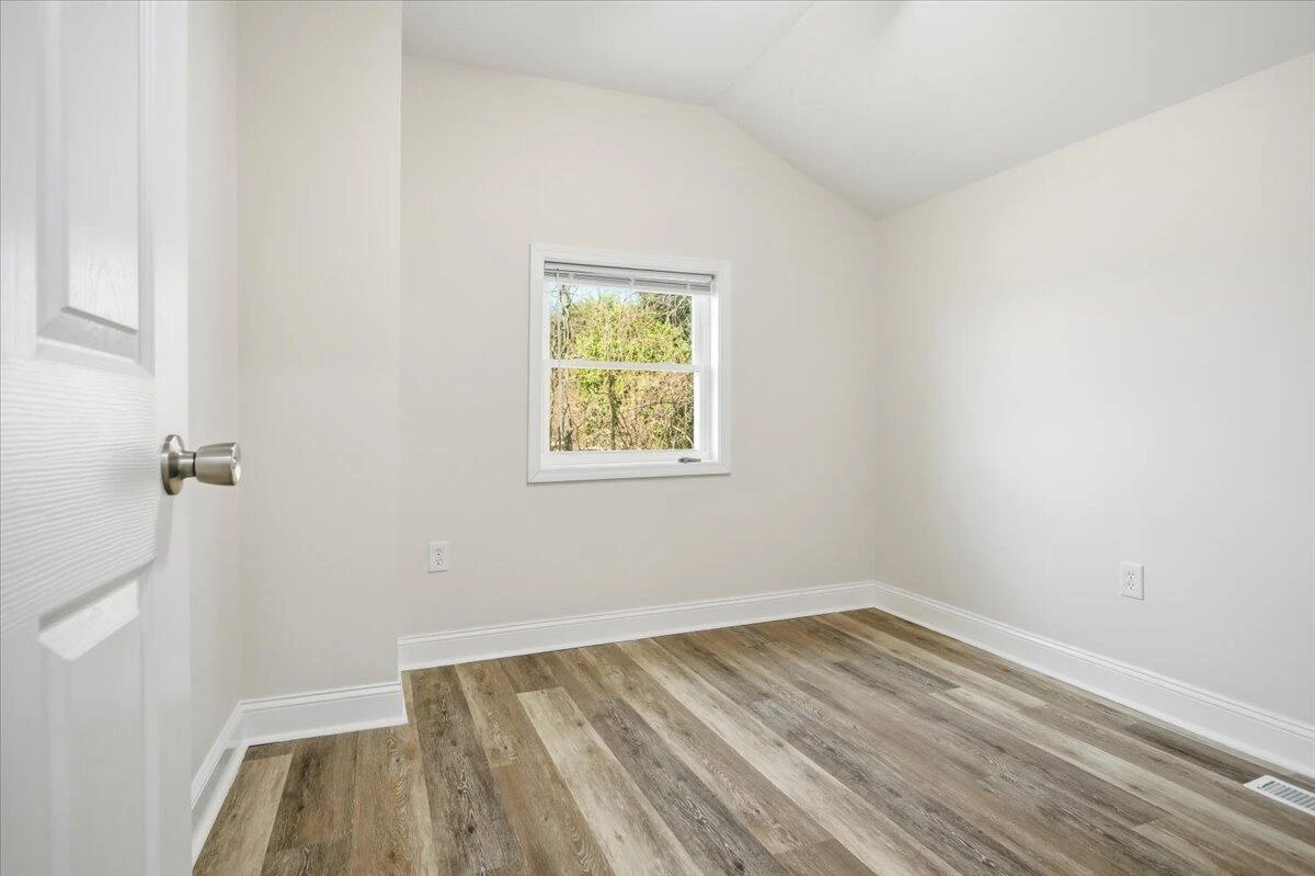 509 Patton AVE - Photo 22