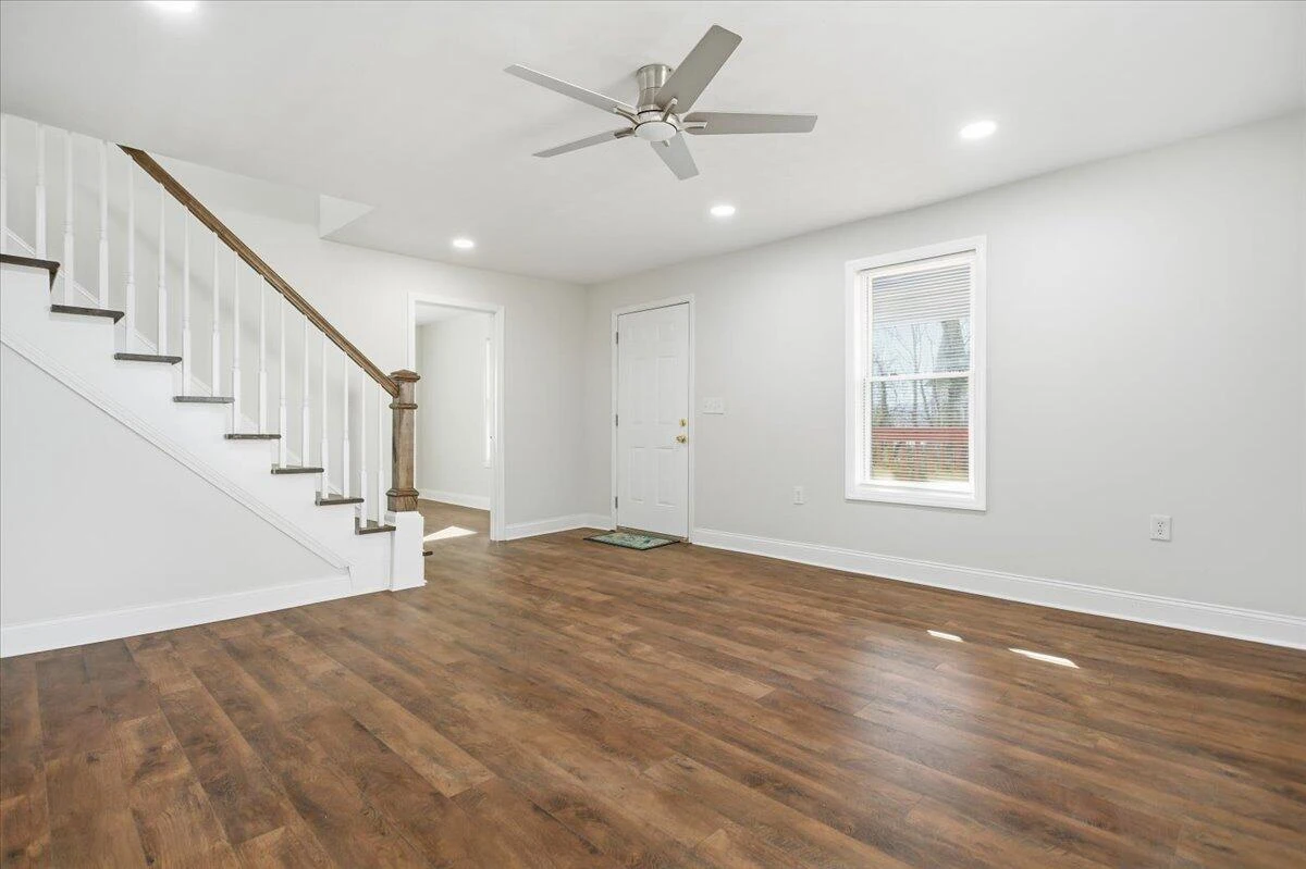 509 Patton AVE - Photo 3