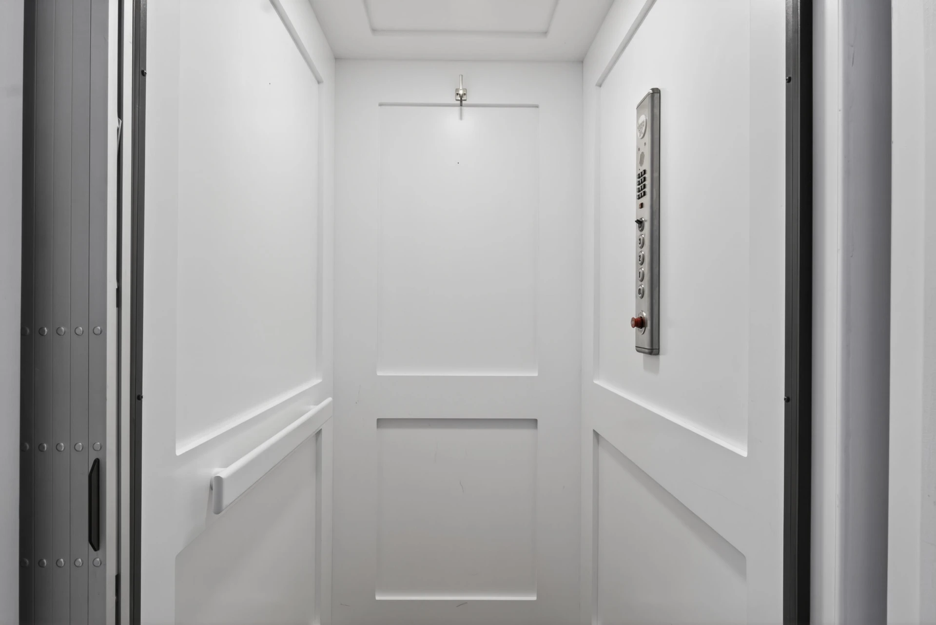 520 Belvedere AVE - Photo 10