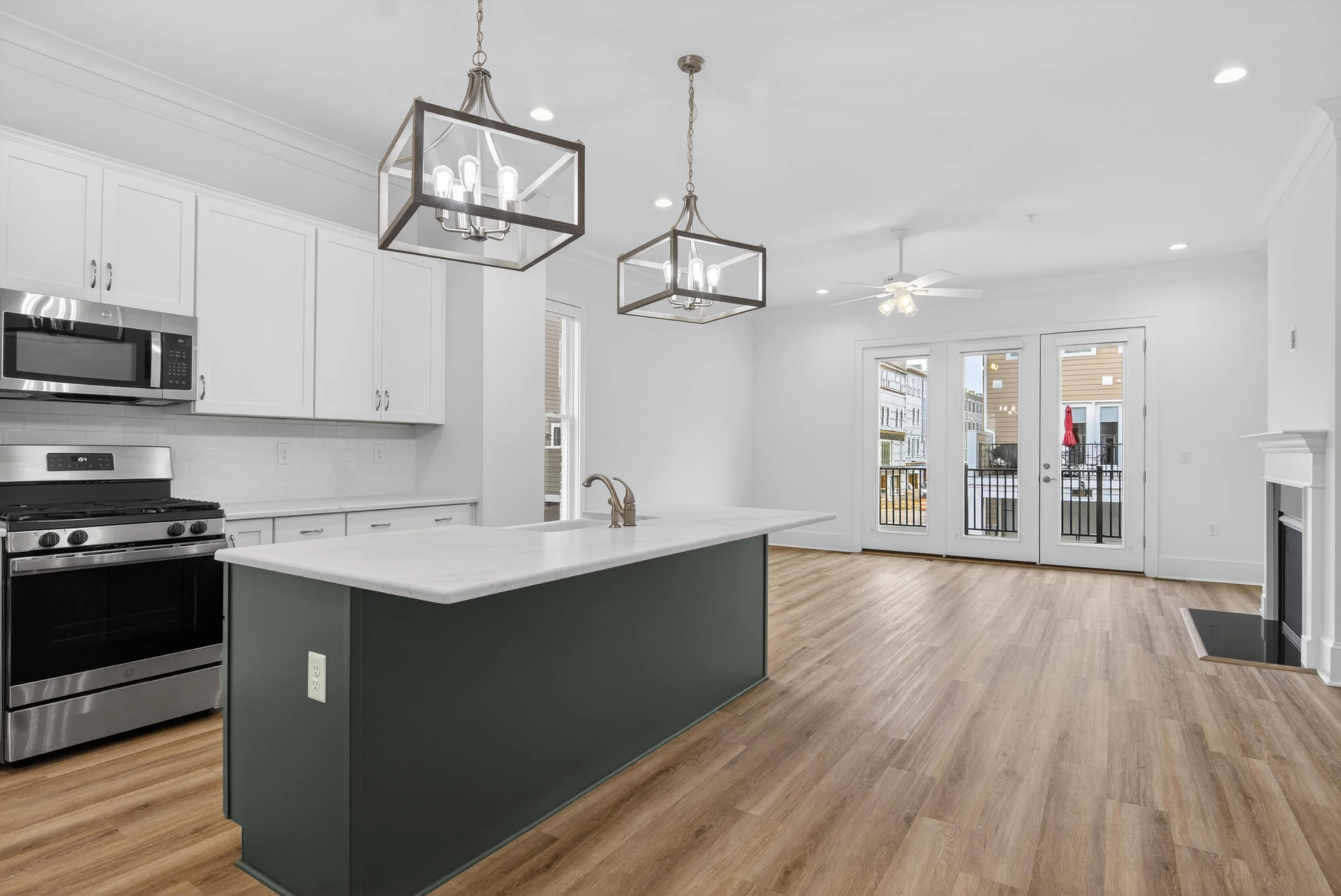 520 Belvedere AVE - Photo 21